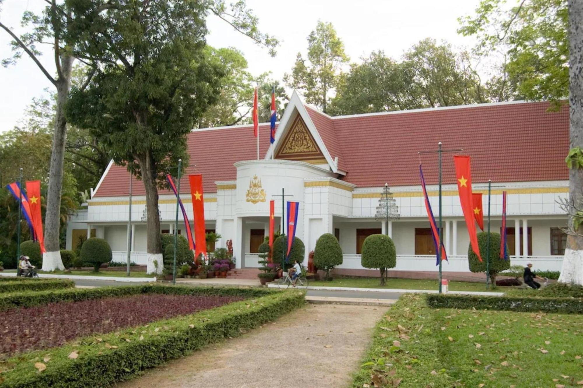 Eg Paradise Angkor Villa Hotel Sziemreap Kültér fotó